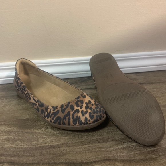 Sz 9 Naturalizer Ballet Flat - Leopard Print - Picture 1 of 1